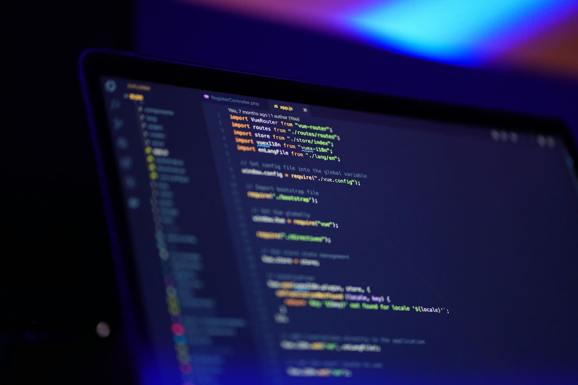 Quellcode auf einem Laptop-Bildschirm